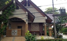 Tok'S Little Hut